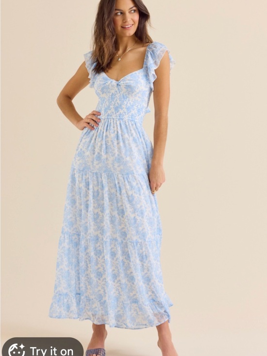 Altar'd State Dresses & Skirts - Altar'd State Light Blue Floral Ruffle-Sleeve Maxi Dress